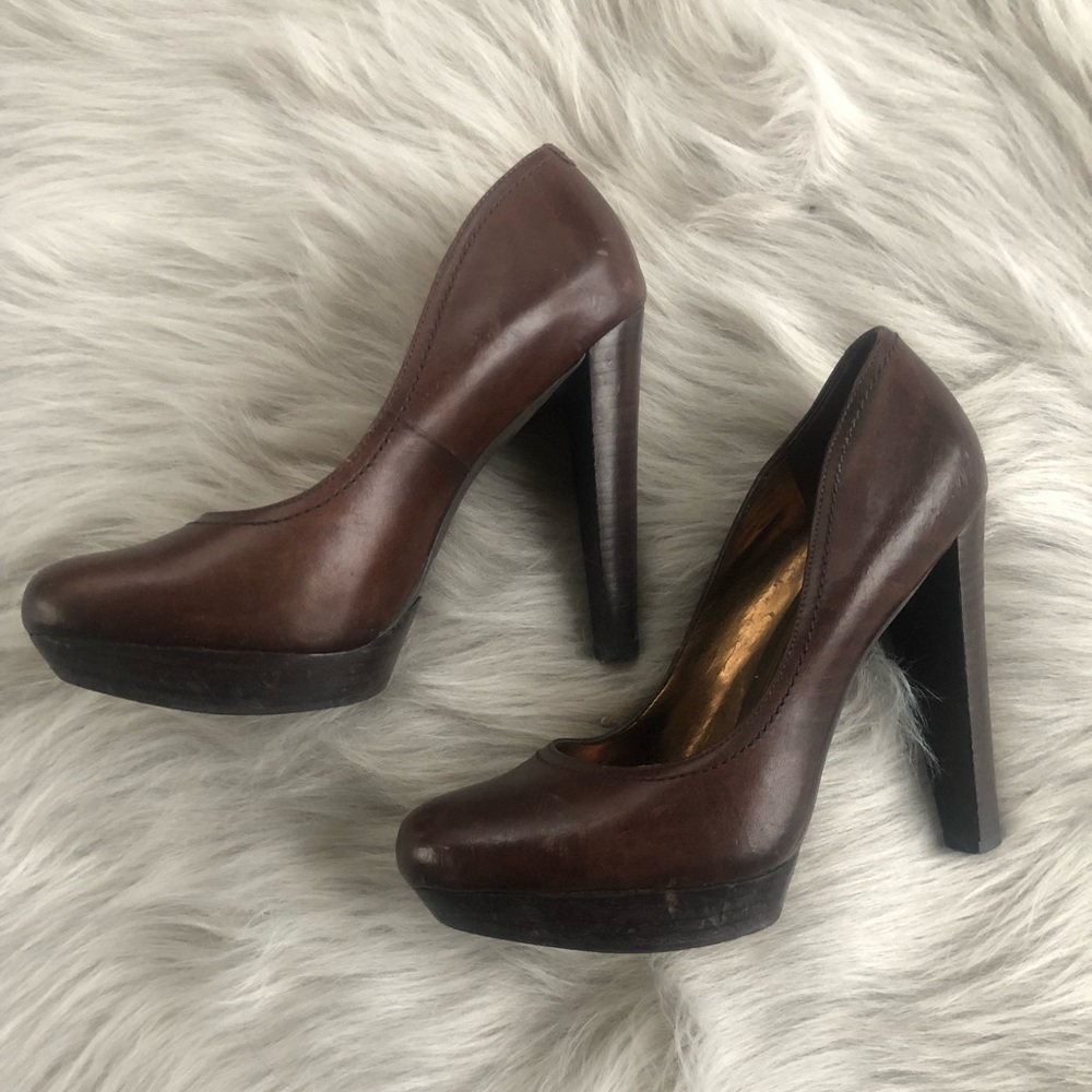 Jessica Simpson 6.5 brown pumps